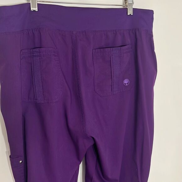 Healing Hands Scrubs Pants 5 Pocket Purple Label Cargo Tori Yoga Size XL Grape - Picture 7 of 11